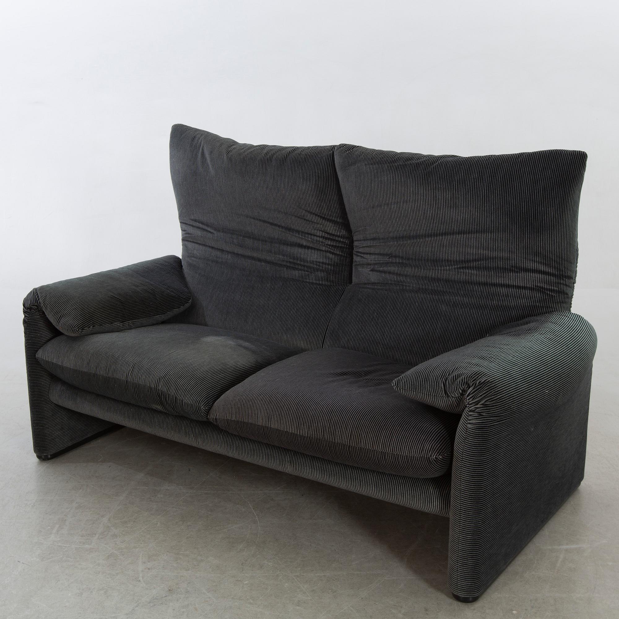 Vico Magistretti, soffa "Maralunga"för Cassina 1900-talets senare del.