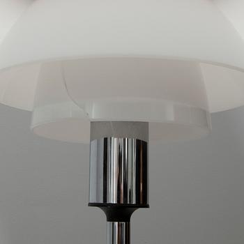 LATTIAVALAISIN, "PH 80", Poul Henningsen, Louis Poulsen, Tanska.