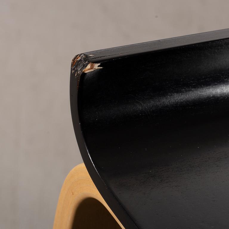 Side table model 915 for Artek, Finland, 2008. Model designed in 1932.