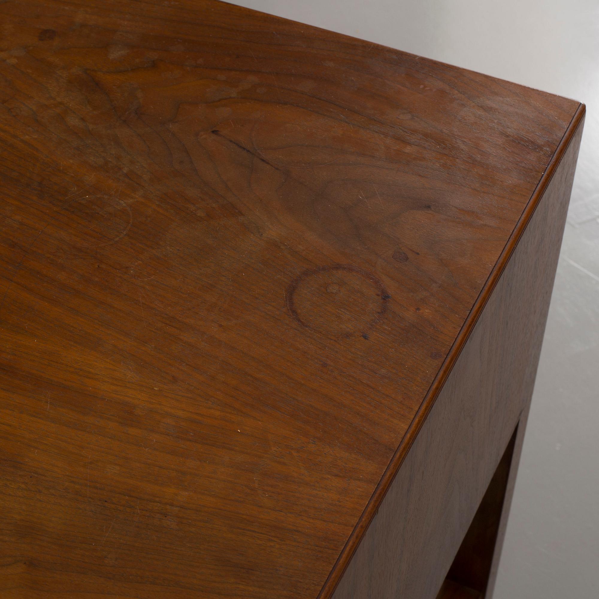 JOSEF FRANK, skrivbord modell 500 A för Firma Svenskt Tenn 1900-talets andra hälft.