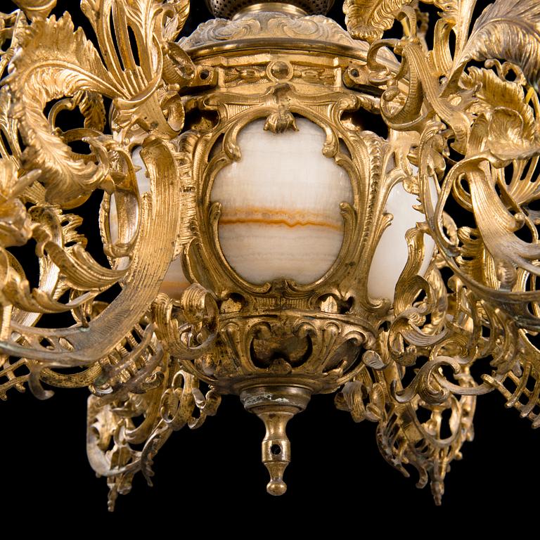 A pendant ceiling light from the end of the 19th Century.