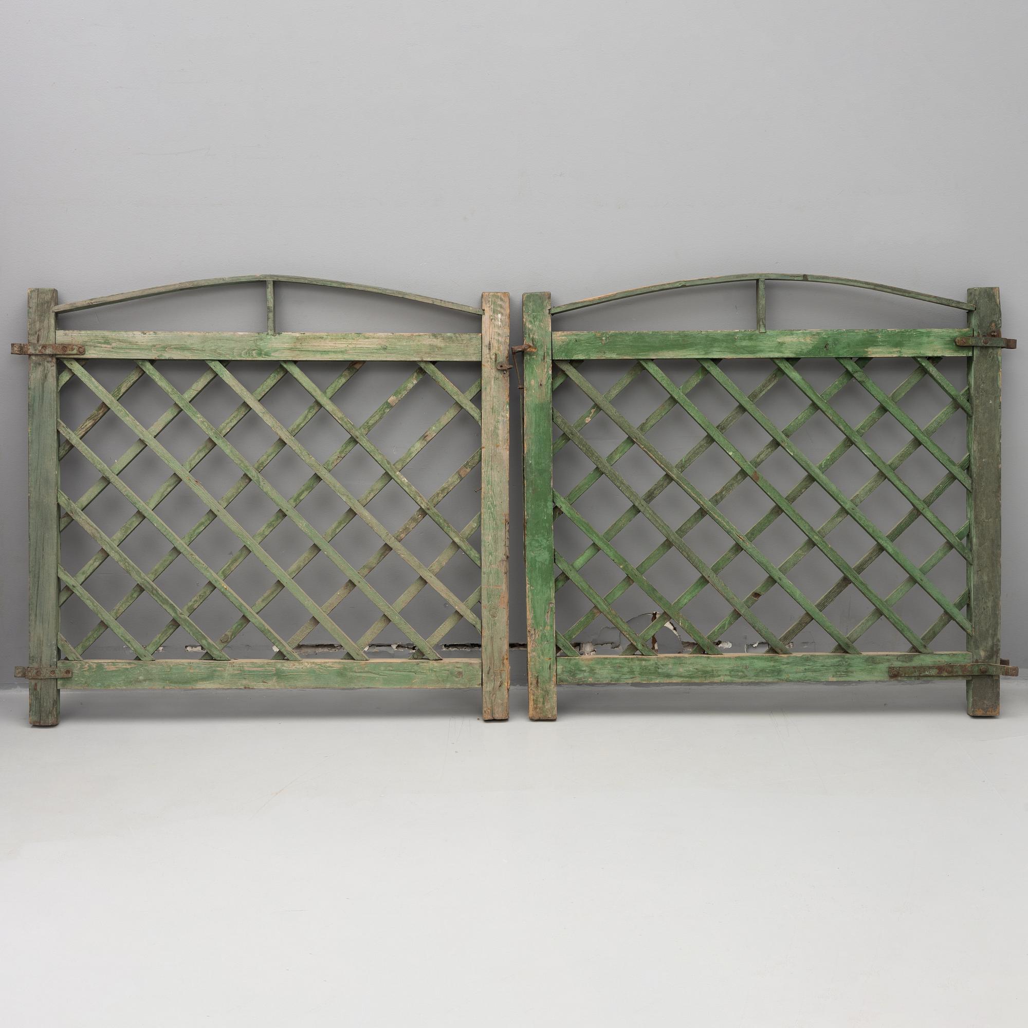 A pair of gates, from around the year 1900.