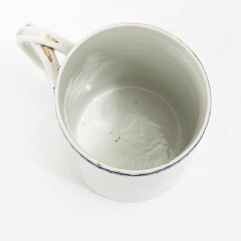 Mugg, porslin, Kina, Qingdynastin, Jiaqing (1796-1820).