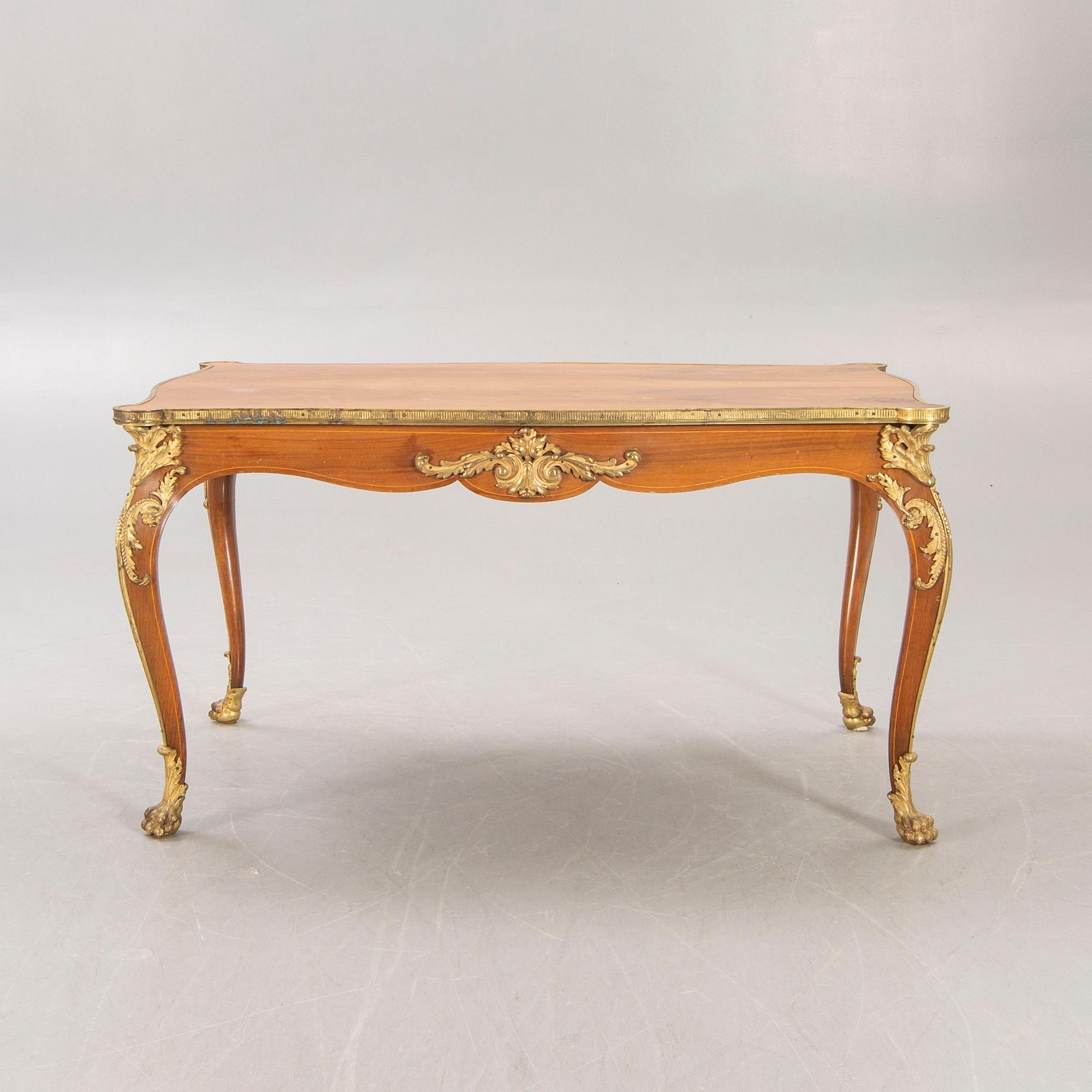 Bord, Rokoko-stil, 1900-talets mitt.
