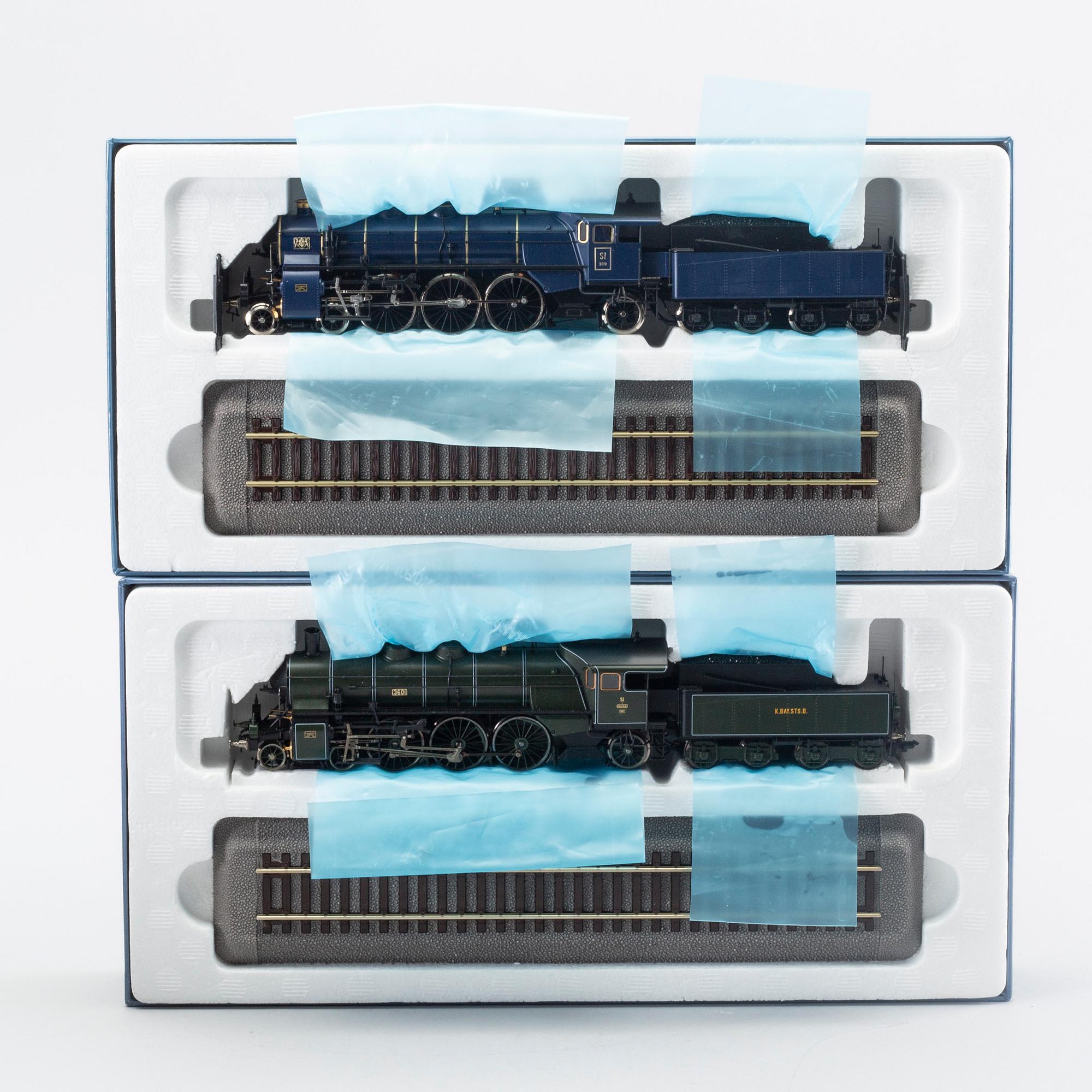 Two steam locomotives from Roco, model 69370 and 63371.