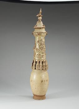 A glazed vase with cover, Yuan dynasty (1271-1368).