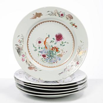 A set of six Chinese famille rose porcelain plates with peacocks, Qing dynasty, Qianlong (1736-95).