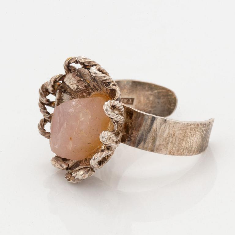 Rosa Taikon, ring, sterlingsilver med rosenkvarts.