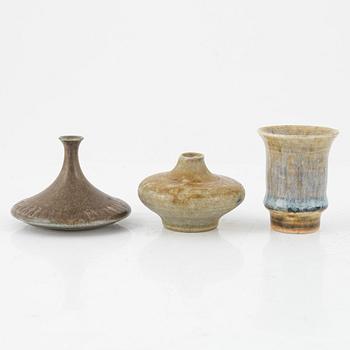 18 miniature stoneware vases and bowls, including Höganäs, Stig Lindberg and Bernt Friberg.