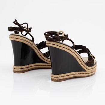 Louis Vuitton, a pair of platform sandals, italian 36 1/2.