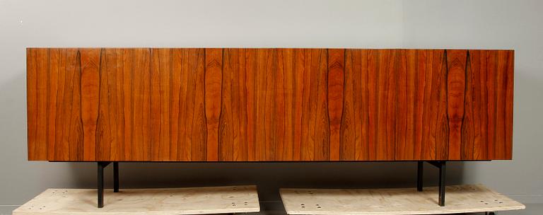 SIDEBOARD, 1900-talets andra hälft.