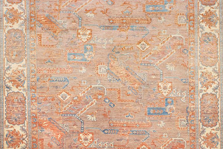 Matta, Ushak, ca. 287 x 245 cm.