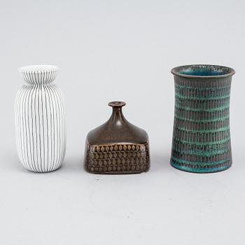 Three stoneware vases by Stig Lindberg for Gustavsberg, circa mid 20th century.