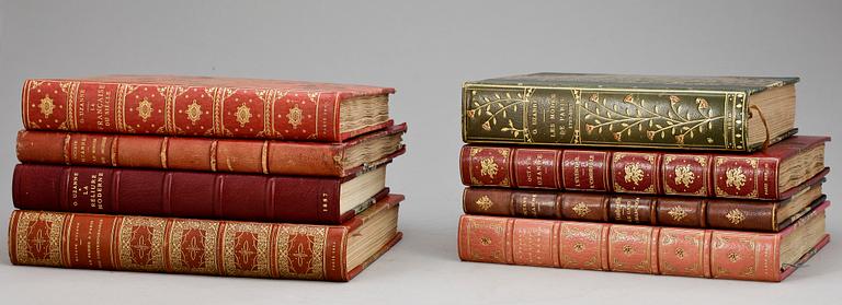 BÖCKER AV OCTAVE UZANNE, 8 vol, bla "Les Modes de Paris", Paris 1898.