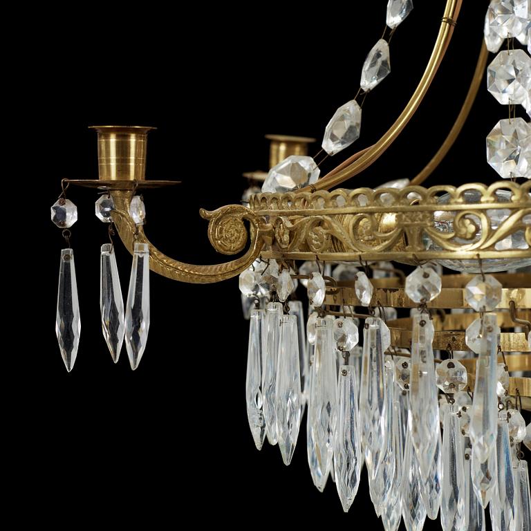 LJUSKRONA, empirstil, 1900-talets första hälft. Höjd: ca 60 cm.