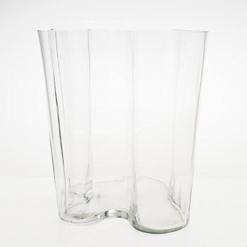 Alvar Aalto, a '3031' vase for Iittala, unsigned.