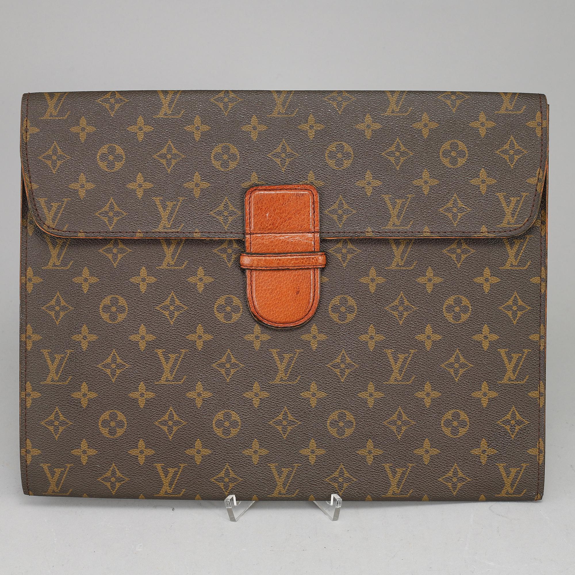 LOUIS VUITTON, 'Poche Ministre'.