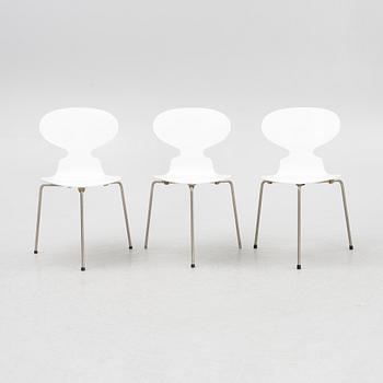 Arne Jacobsen, a set of three 'Myran' chairs, Fritz Hansen, Denmark, mid 20th century.