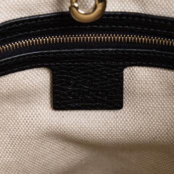 Gucci, a 'Soho' bag.
