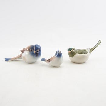 Figurines 18 pcs mostly Germany 20th century porcelain.