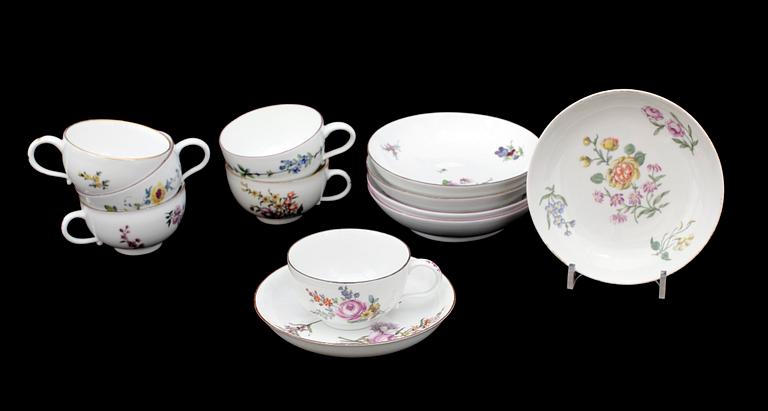 KOPPAR med FAT, 6 st, porslin, Meissen, Marcolinis period (1774-1815).