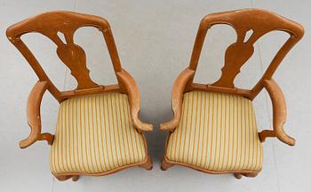 KARMSTOLAR, 1 par, senbarockstil, 1800-talets andra hälft.