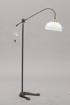 GOLVLAMPA, art deco. 1900-talets första hälft.