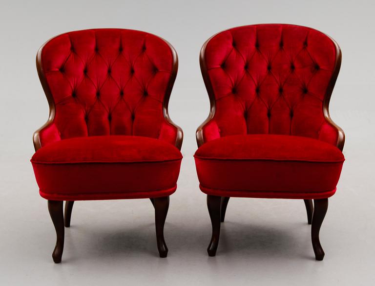 FÅTÖLJER, 1 par, 1900-talets första hälft.