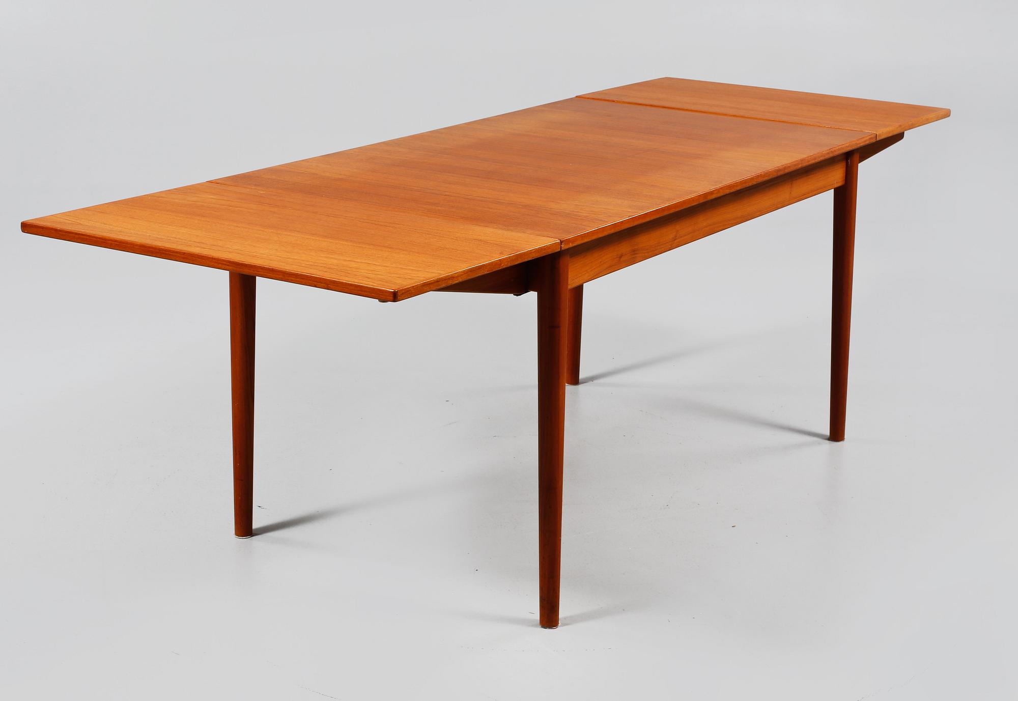 BORD, Nils Jonsson, Troeds, 1900-talets andra hälft.