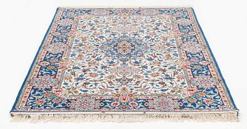 Matta, old Isfahan, part silk, signerad, ca 233 x 148 cm.