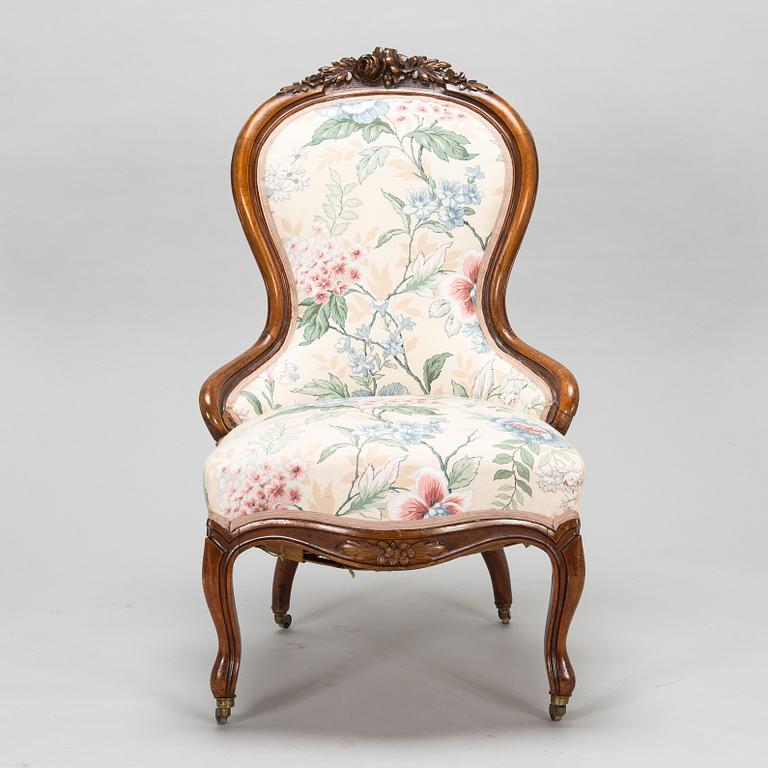Nojatuoli, rokokootyyli, 1800-luvun loppu.