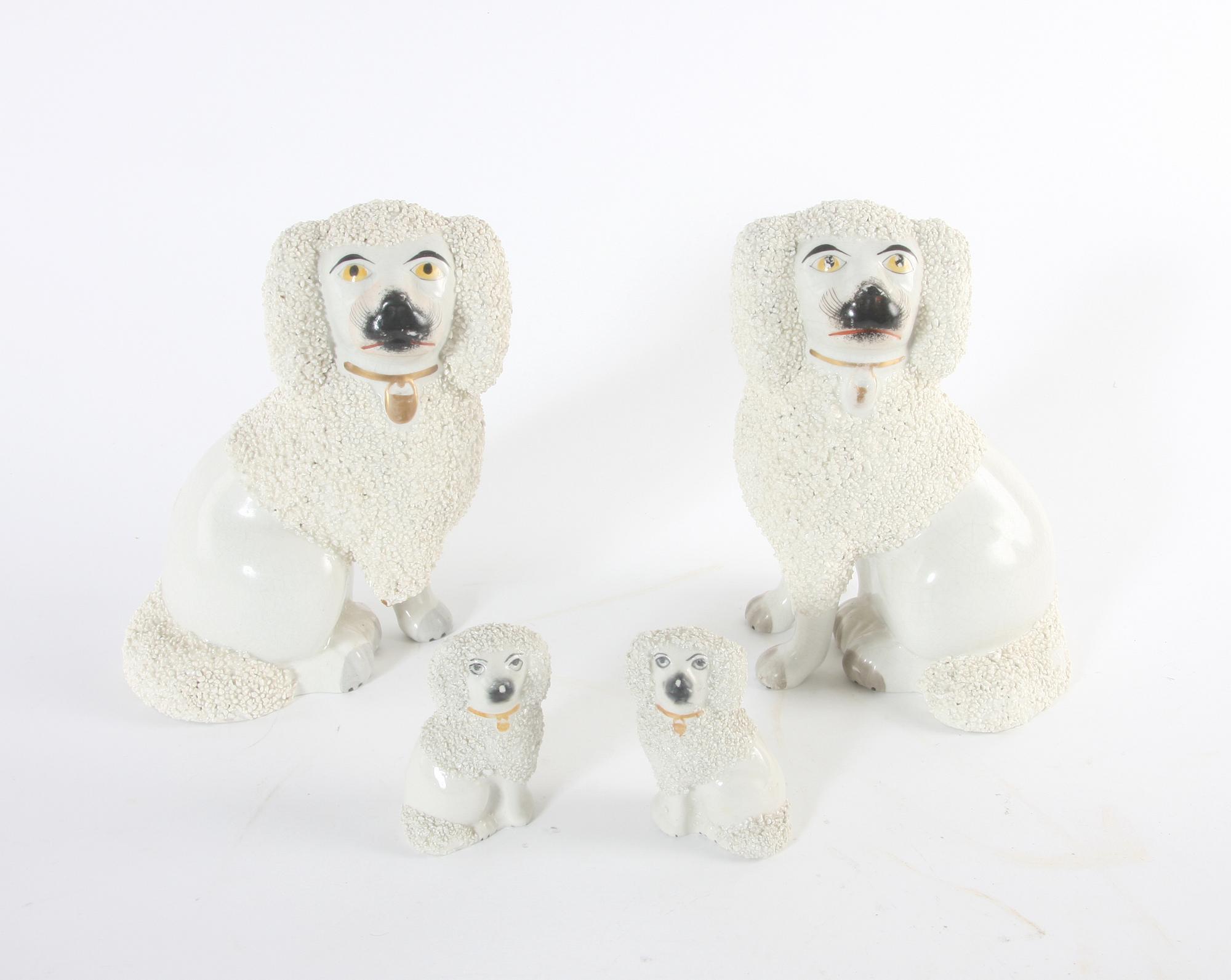FIGURINER, 2+2 par, porslin, England,
Staffordshire-typ. 1800/1900.