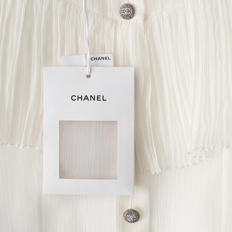 Chanel, a white silk blouse, french size 34.