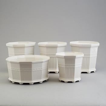 PRINS EUGEN, five porcelain 'Waldemarsudde' plant pots, Gustavsberg.