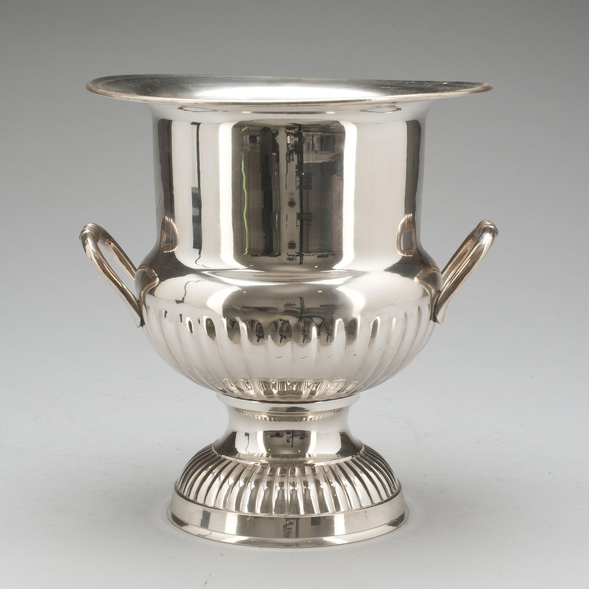 VINKYLARE, nysilver, 1900-talets mitt.