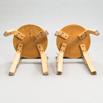 Alvar Aalto, two 'N65' children's chairs for Artek.