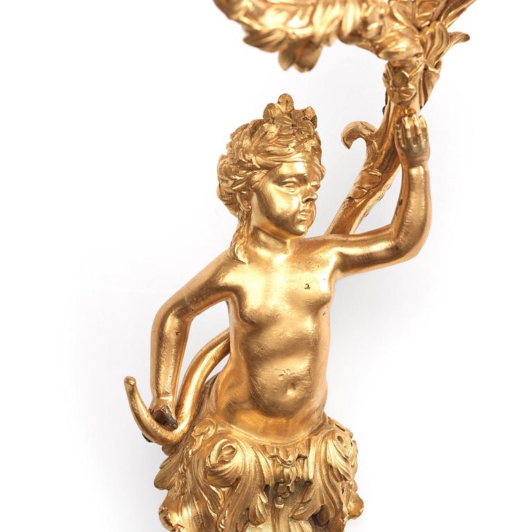 APPLIQUER, för två ljus, ett par, Frankrike, 1700-talets början, Régence.