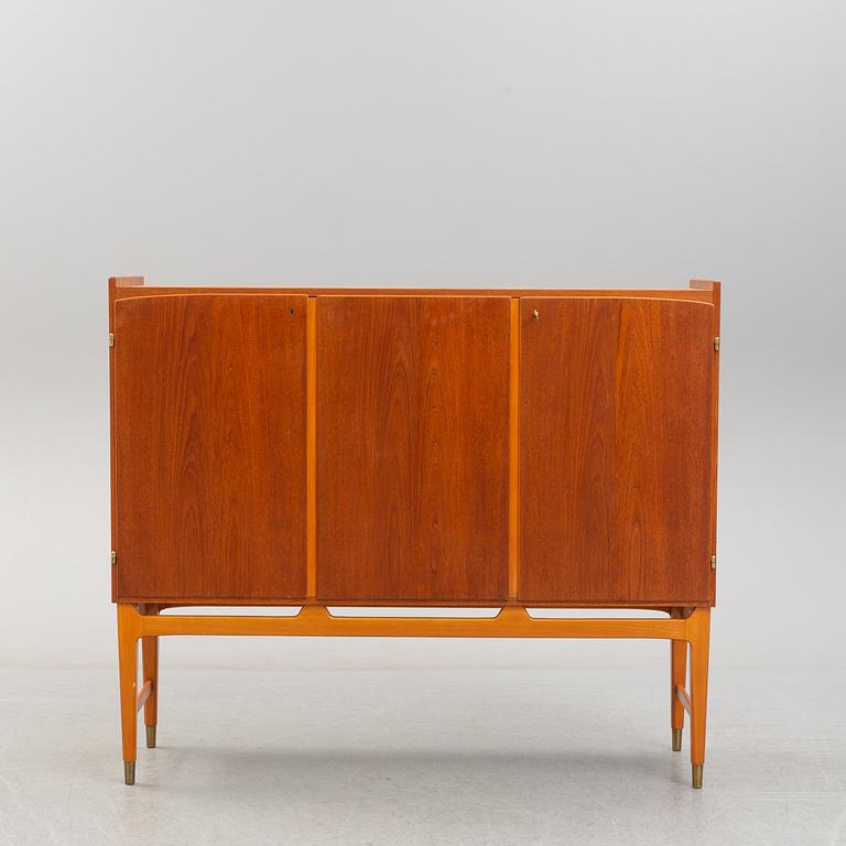 A 'Kent' sideboard by Abrahamssons Möbelfabrik, Smålands Taberg.