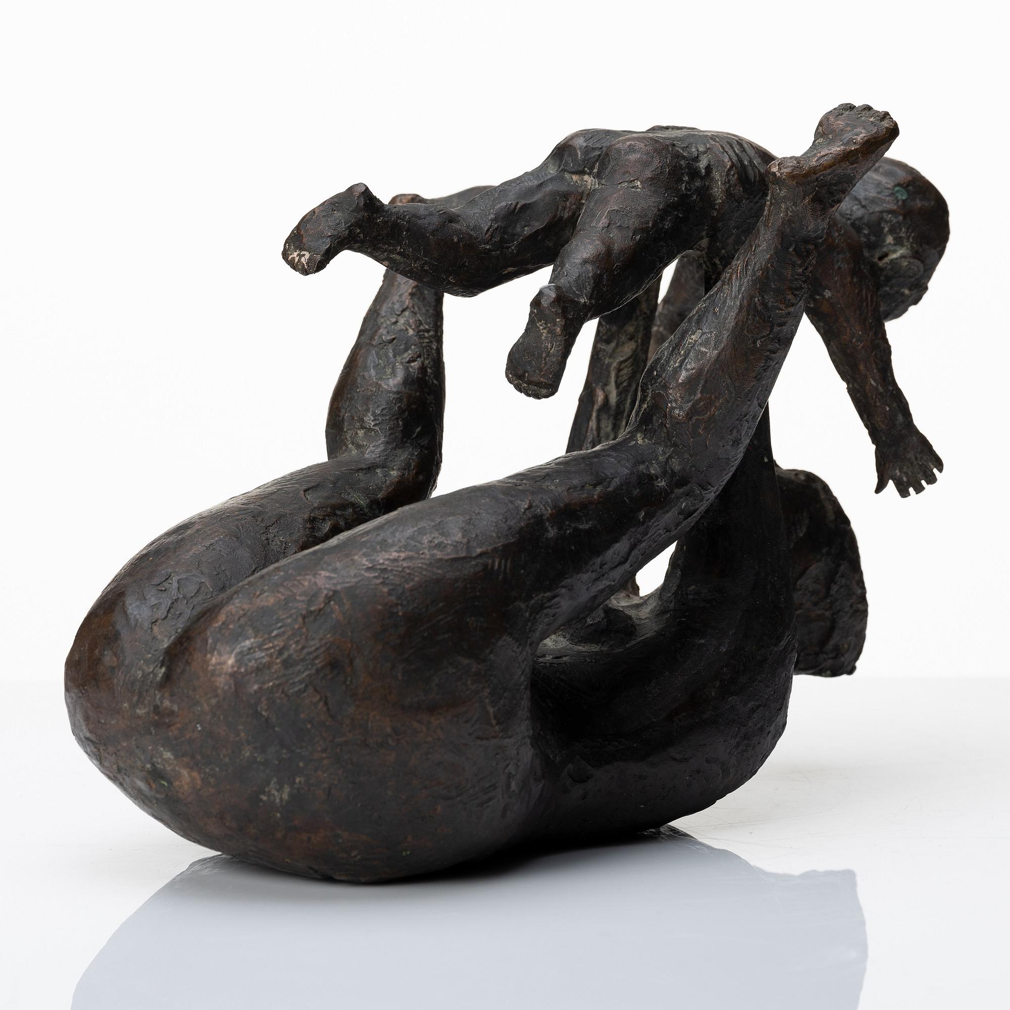 Erik Höglund, skulptur, mor med barn, Sverige 1956, signerad och daterad.