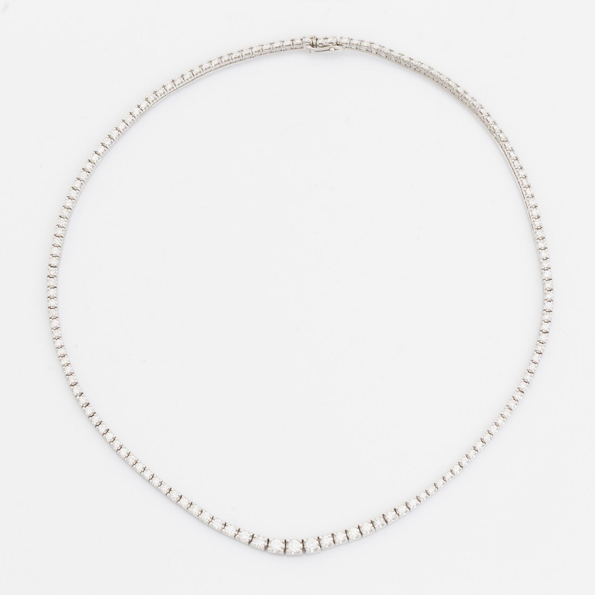 Brilliant cut diamond rivière necklace.