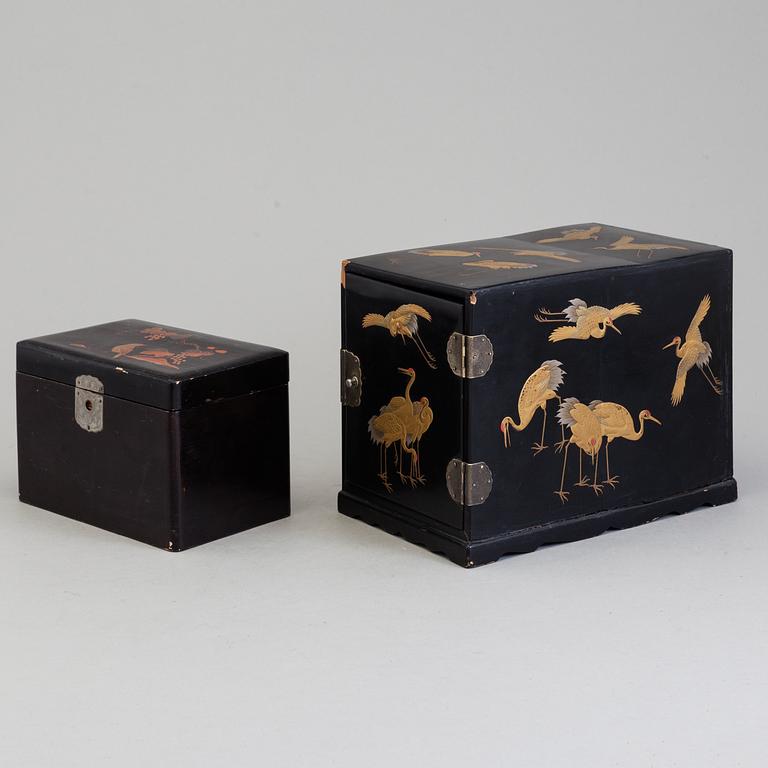 Two Japanese lacquered wooden boxes, Meiji (1868-1912).