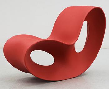 FÅTÖLJ / GUNGSTOL, "Voido" Ron Arad, Magis, Italien.