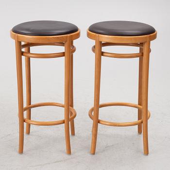 Jonas Bohlin, Four 'Piruett' bar stools, Gemla Fabrikers AB, 2008.