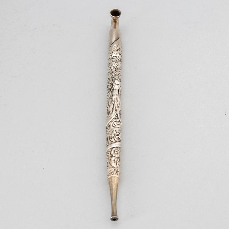 A Japanese silver opium pipe, Meiji period (1868-1912).