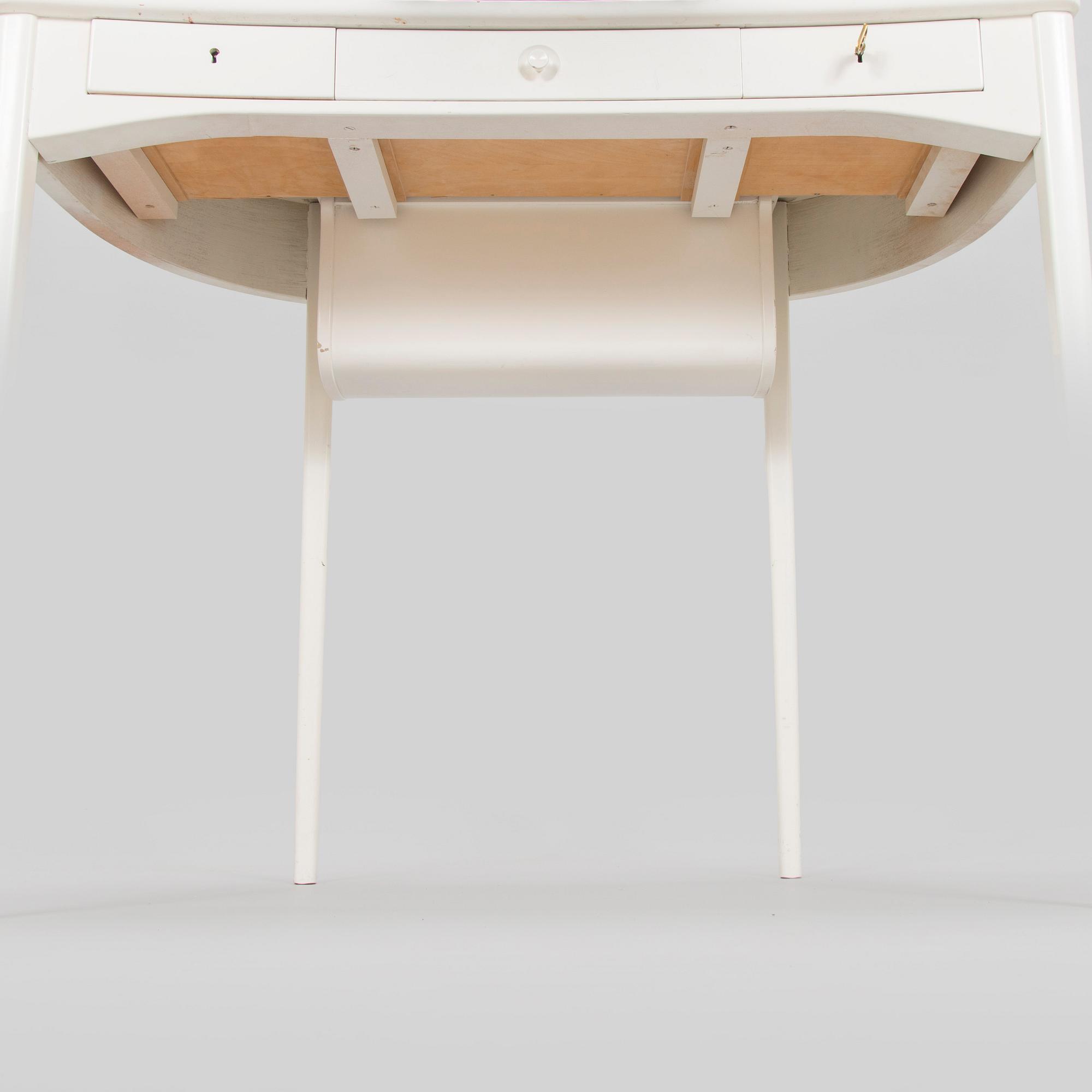 Carl Malmsten, a 1960s 'Birgitta' dressing table.