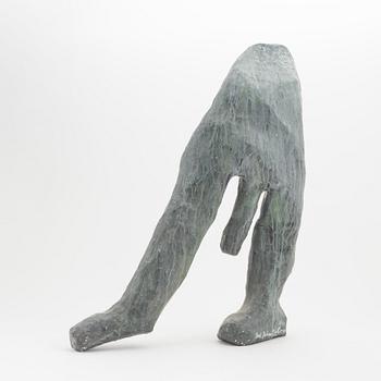 Carl Johan De Geer, skulptur, bemålad papier mache, signerad och daterad 1996.