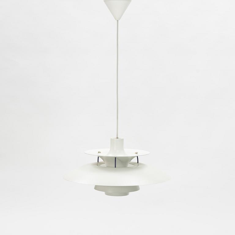 Poul Henningsen, taklampa, PH-5, Louis Poulsen, Danmark.