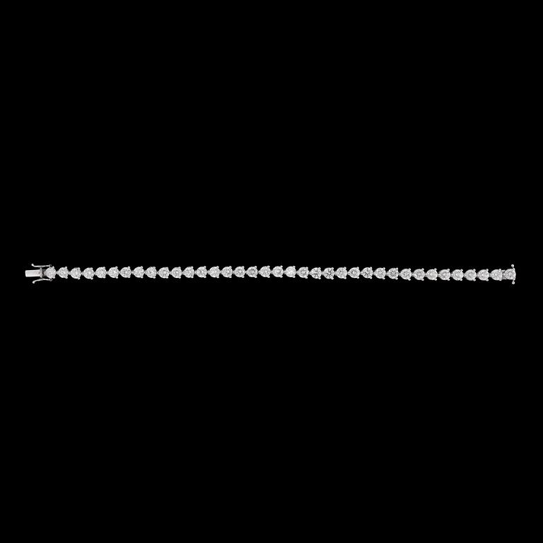 A brilliant cut diamond bracelet, tot. 9.52 cts.