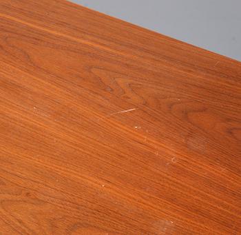 SIDEBOARD, trol Ib Kofod-Larsen för Seffle, 1900- talets andra hälft.