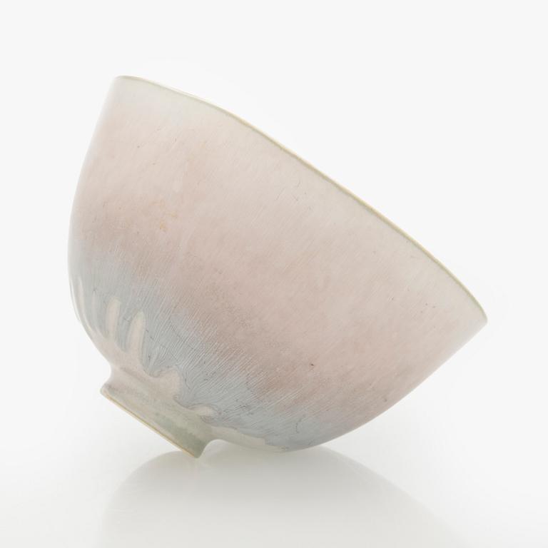 Friedl Holzer-Kjellberg, A ceramic bowl, signed Arabia 1942, -F.H.-Kj-.